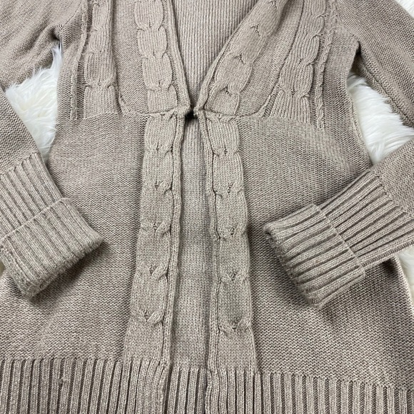 Stylish Sweater Jacket - Picture 2 of 5